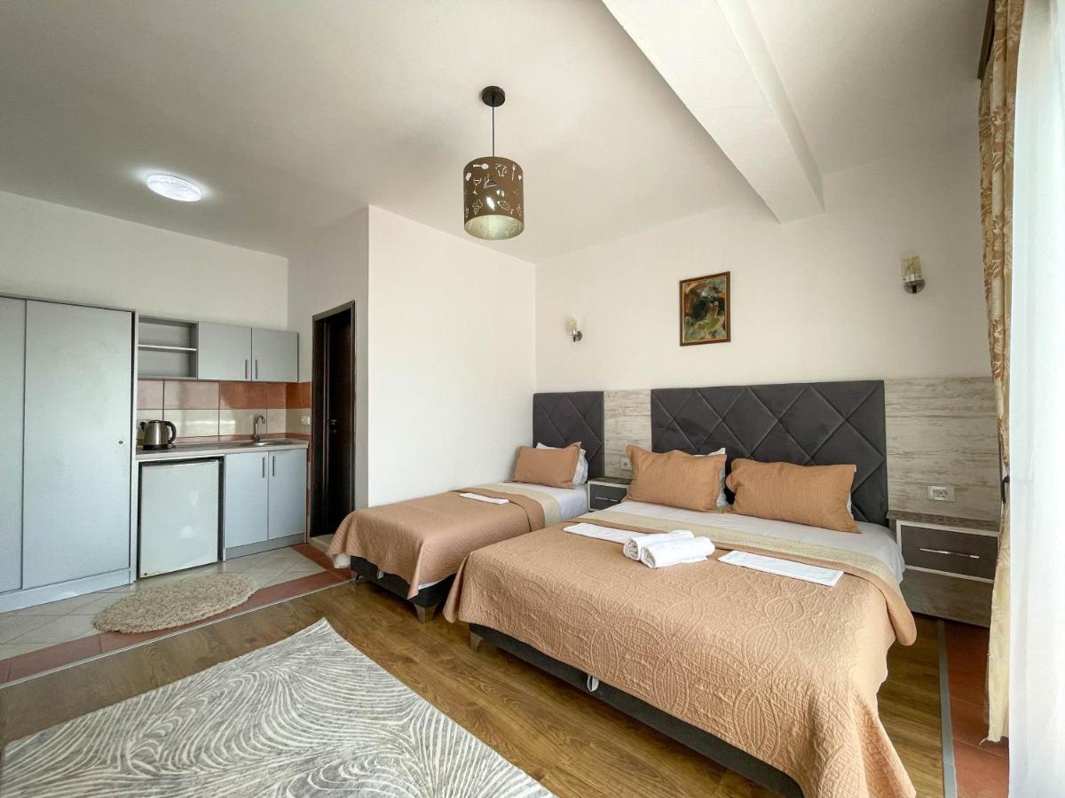 B&B Lovac Hasa 2 Ulcinj Exterior photo